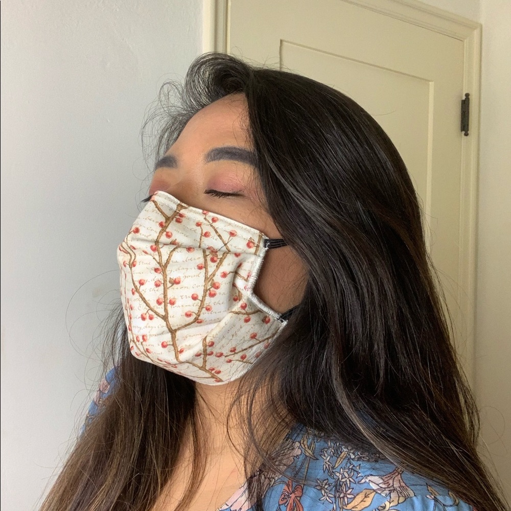 Cherries 4ply 100% Cotton Face Mask - Handmade - Picture 8 of 8